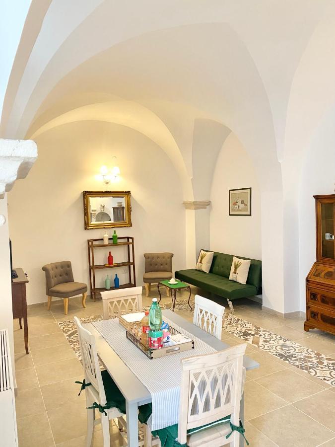 A&A B&B Мартина Франка Екстериор снимка